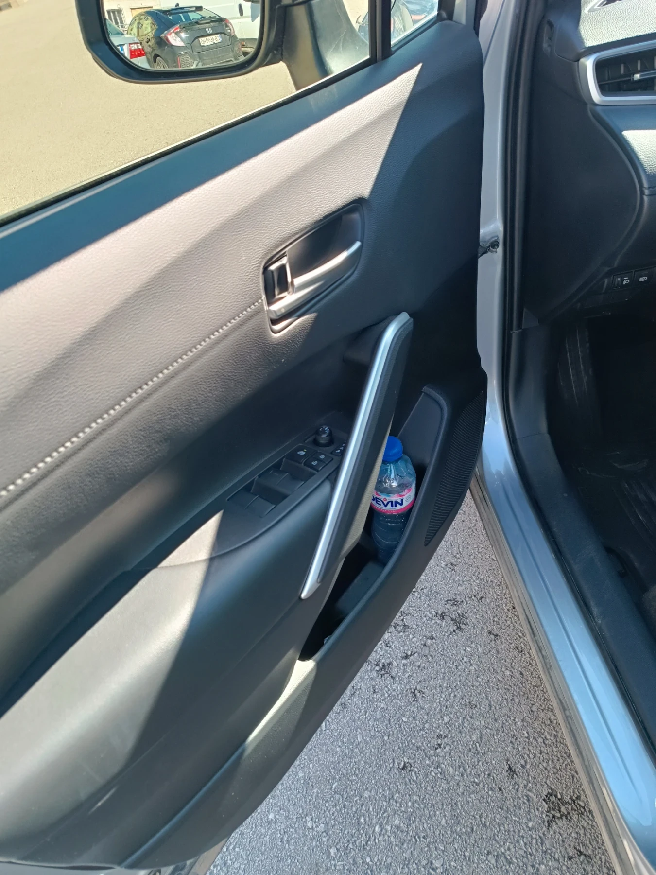 Toyota Corolla Cross Executive plus, снимка 5 - Автомобили и джипове - 54127893