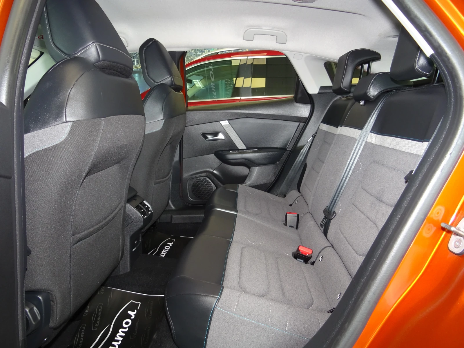 Citroen C4 1.5BLUE HDI FEEL EAT8 131, снимка 14 - Автомобили и джипове - 54236170