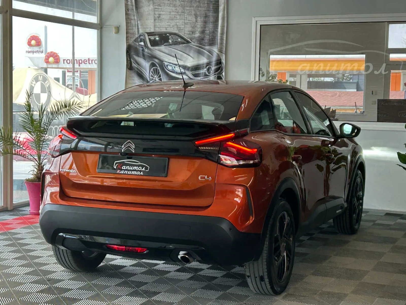 Citroen C4 1.5BLUE HDI FEEL EAT8 131, снимка 6 - Автомобили и джипове - 54236170