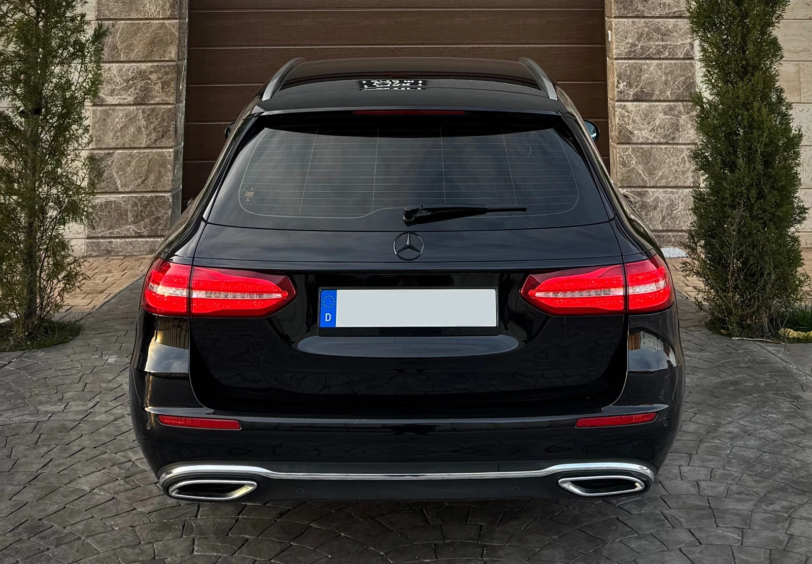 Mercedes-Benz E 220 9-G Multibeam Led Swarovski DynamicSelect 194к.с., снимка 6 - Автомобили и джипове - 54801533