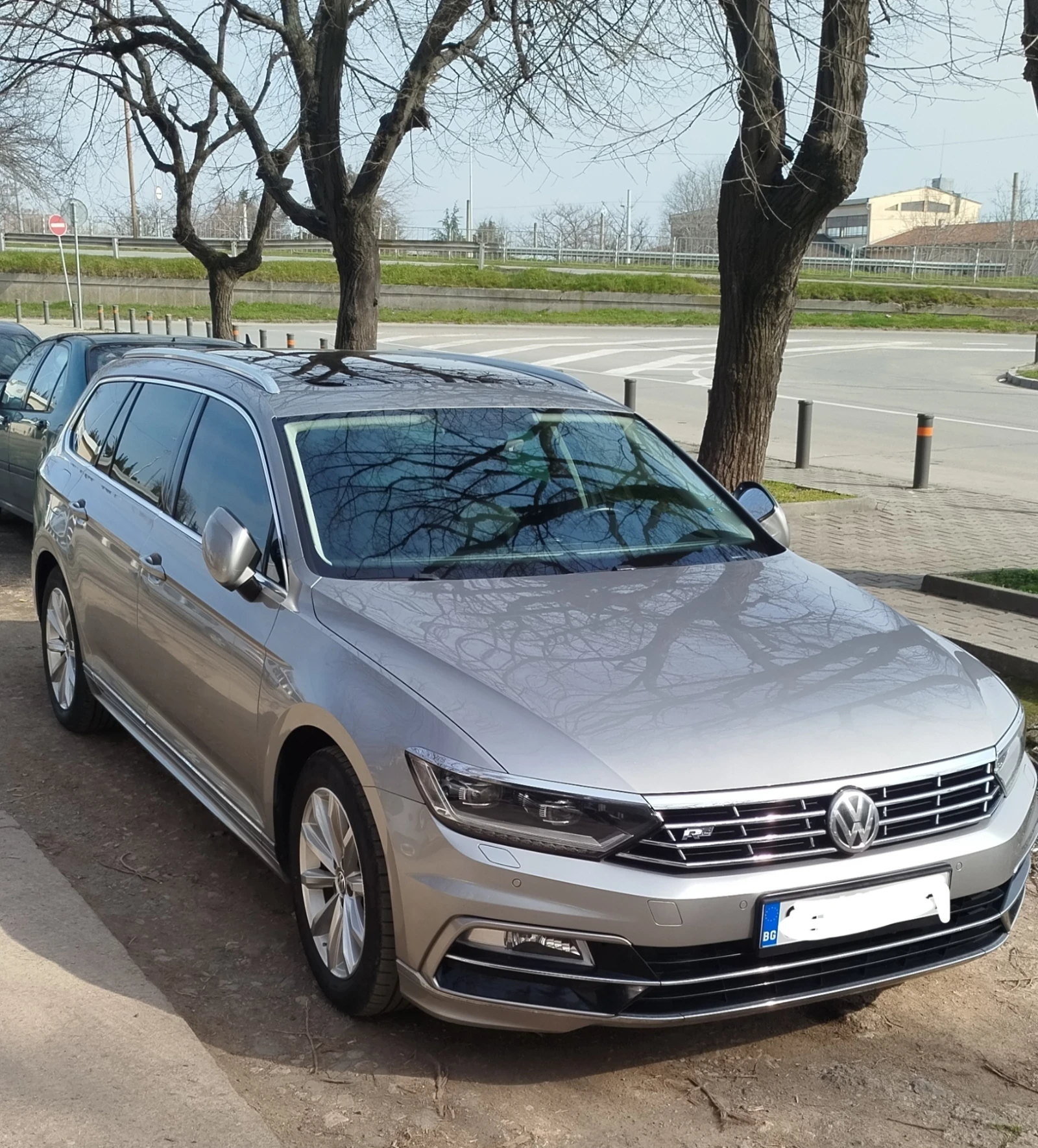 VW Passat B8, снимка 2 - Автомобили и джипове - 54877340