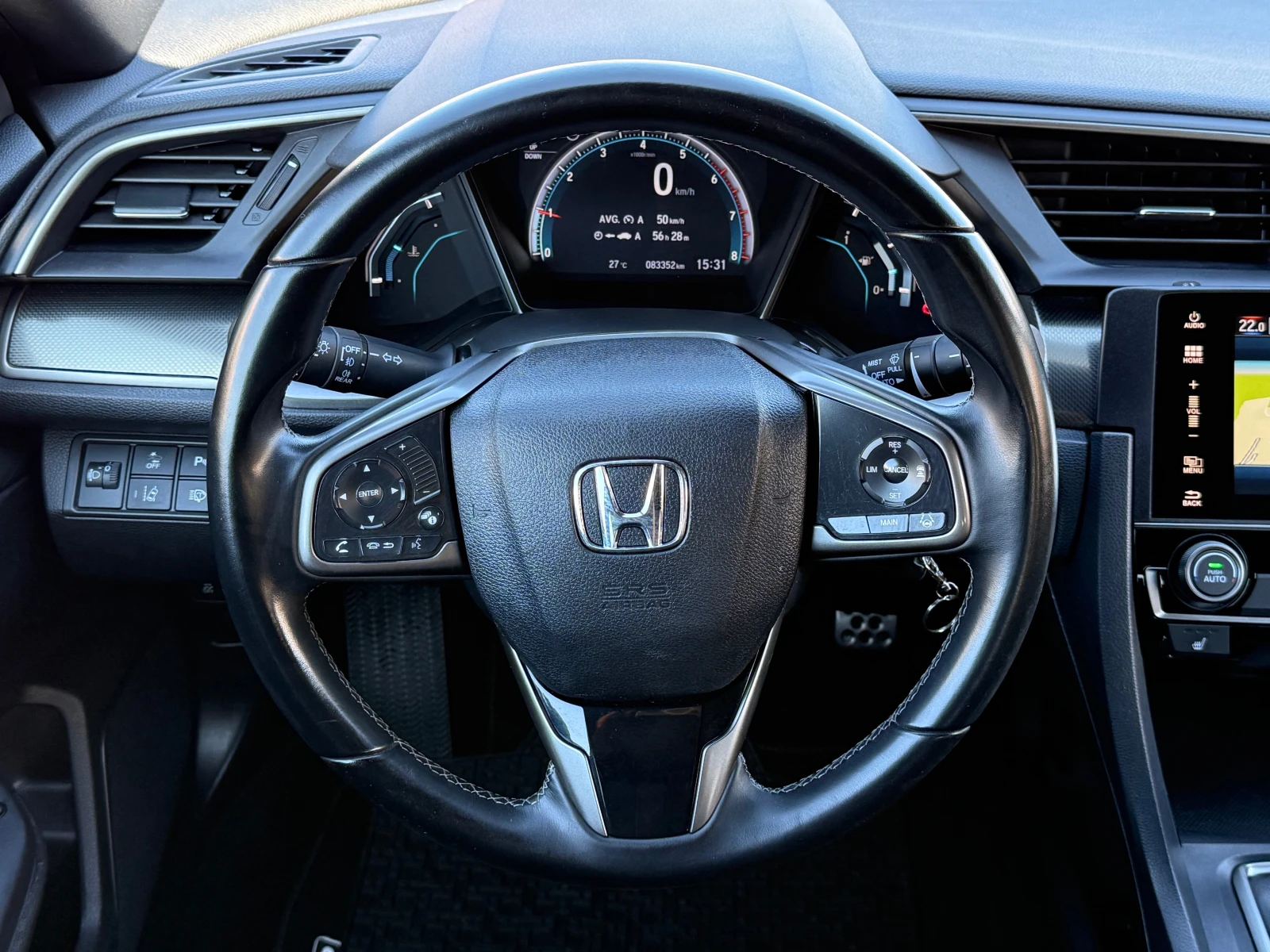 Honda Civic 1.0 VTEC TURBO 100% РЕАЛНИ КИЛОМЕТРИ - ДОКАЗУЕМИ !, снимка 12 - Автомобили и джипове - 56130501