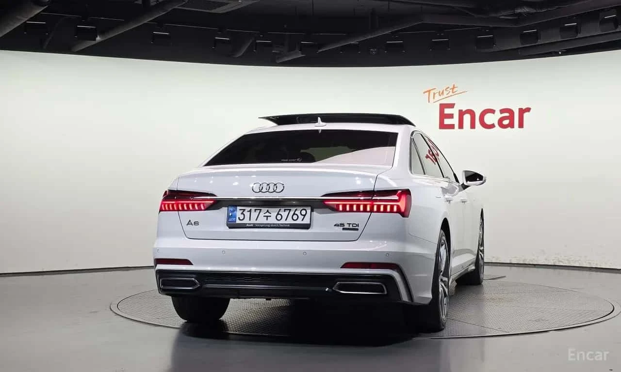Audi A6 / ДИСТРОНИК / ХЕД-ЪП / 360 / ОБДУХВАНЕ, снимка 4 - Автомобили и джипове - 56431441