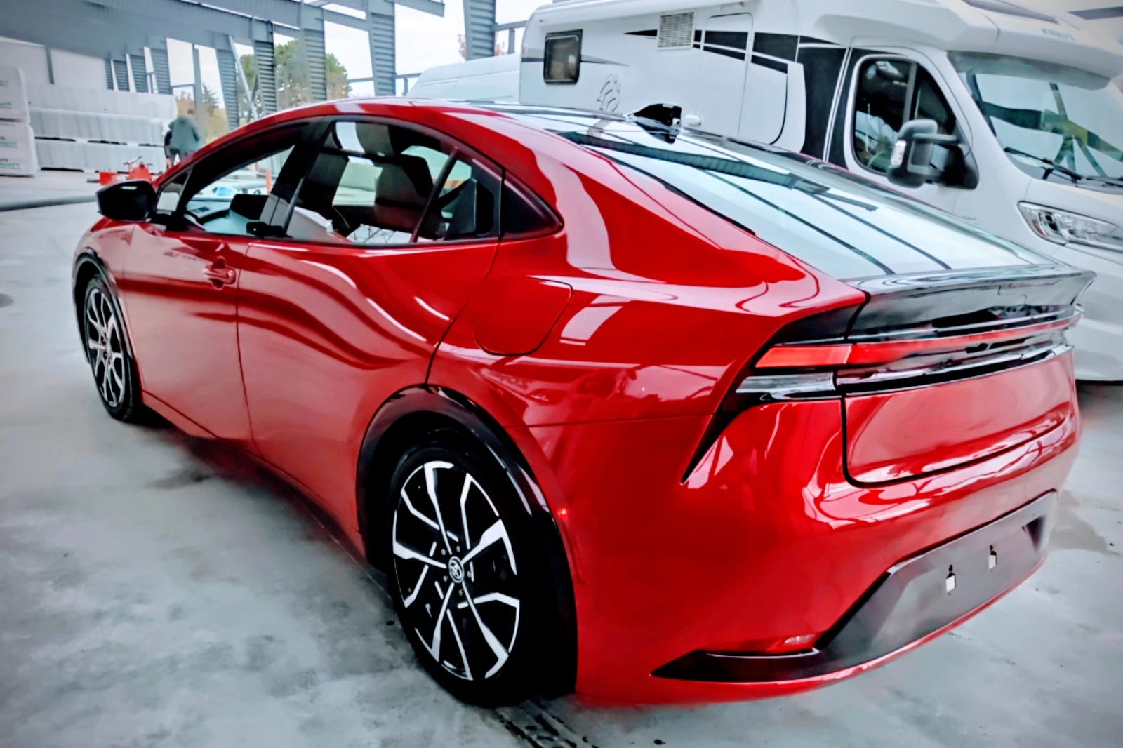 Toyota Prius Prime XSE, снимка 4 - Автомобили и джипове - 56466129