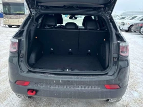 Jeep Compass  TRAILHAWK| PANORAMA| ПОДГРЕВИ| КEYLESS GO| CARFAX | Auto.bg — изображение 7
