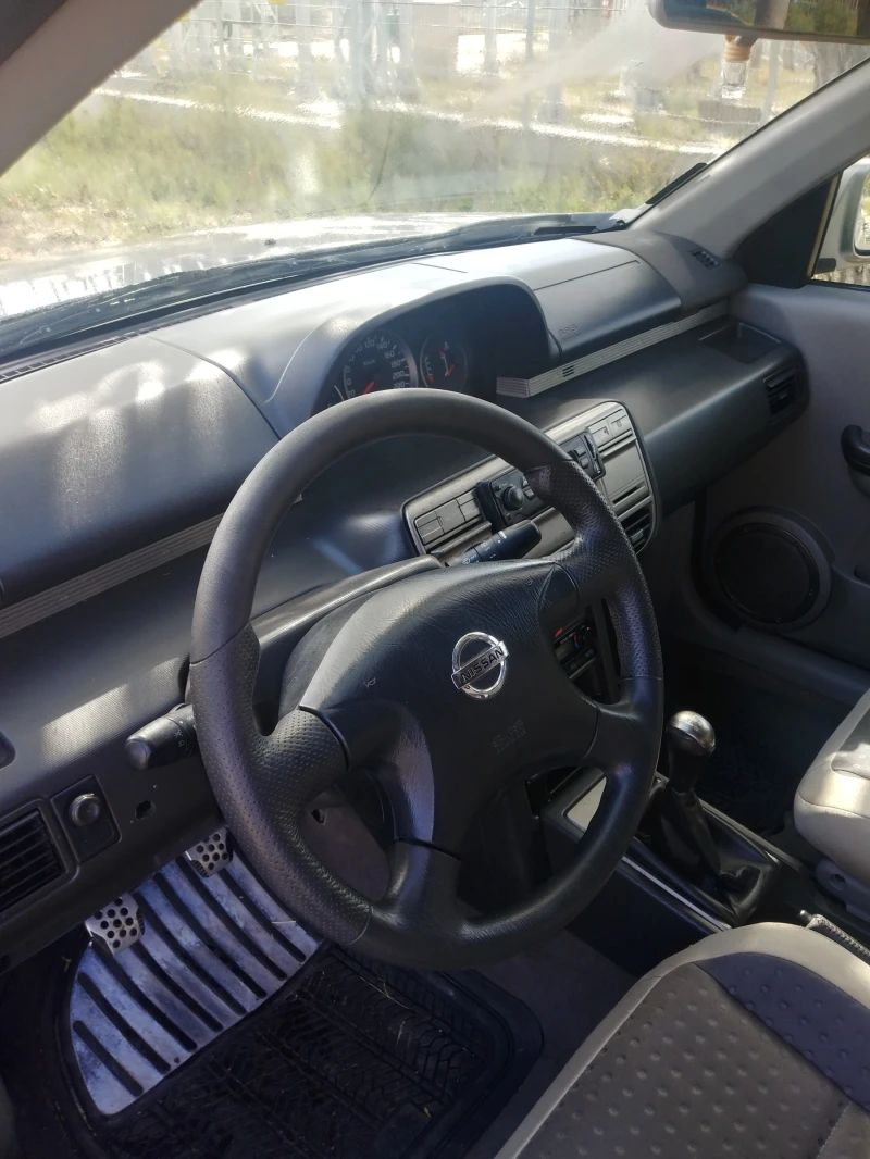 Nissan X-trail 2000, снимка 6 - Автомобили и джипове - 48000547