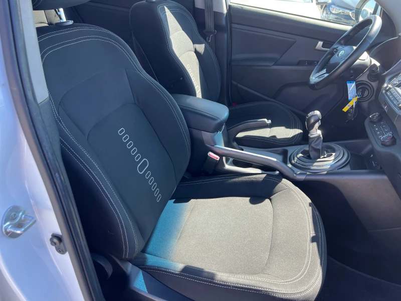 Kia Sportage 1.7 CRDI, снимка 11 - Автомобили и джипове - 51532278