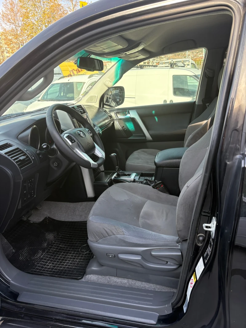 Toyota Land cruiser, снимка 6 - Автомобили и джипове - 52406070