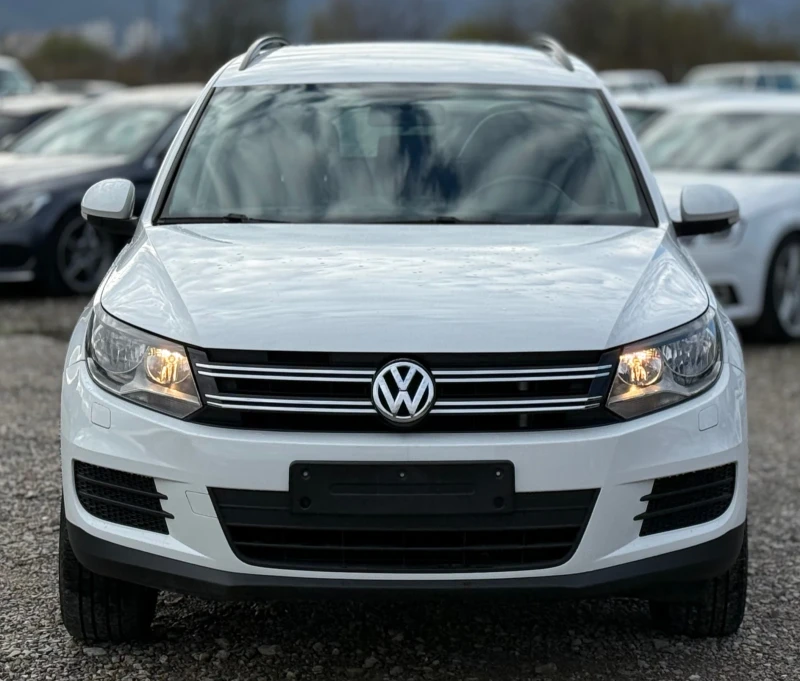 VW Tiguan 2.0TDi 150к.с * DSG* * 4-Motion* * Navi* * Face-Li, снимка 2 - Автомобили и джипове - 52417956
