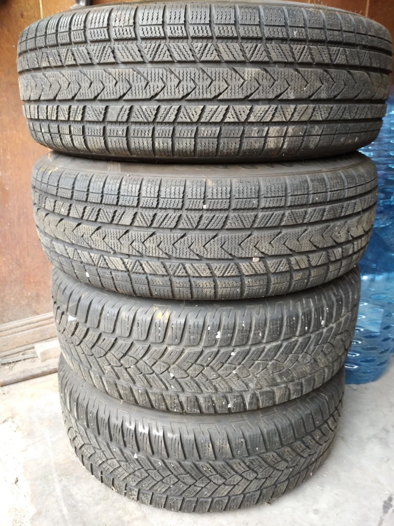 Daihatsu Terios 1.5 i, снимка 15 - Автомобили и джипове - 53035997