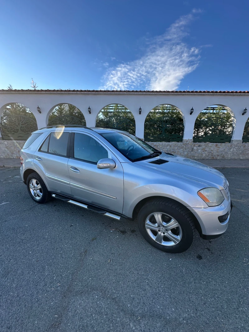 Mercedes-Benz ML ML 500, V8, 7G-TRONIC, АГУ, снимка 3 - Автомобили и джипове - 53078281