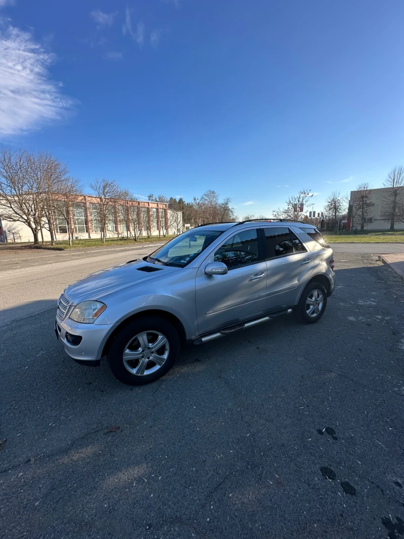 Mercedes-Benz ML ML 500, V8, 7G-TRONIC, АГУ, снимка 2 - Автомобили и джипове - 53078281