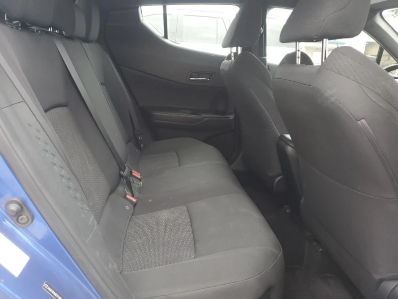 Toyota C-HR, снимка 11 - Автомобили и джипове - 53135324