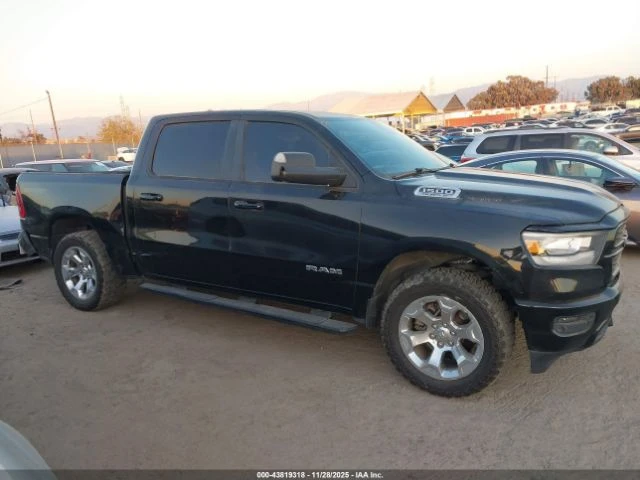 Dodge RAM 1500 BIG HORN 4X4, снимка 13 - Автомобили и джипове - 53237327