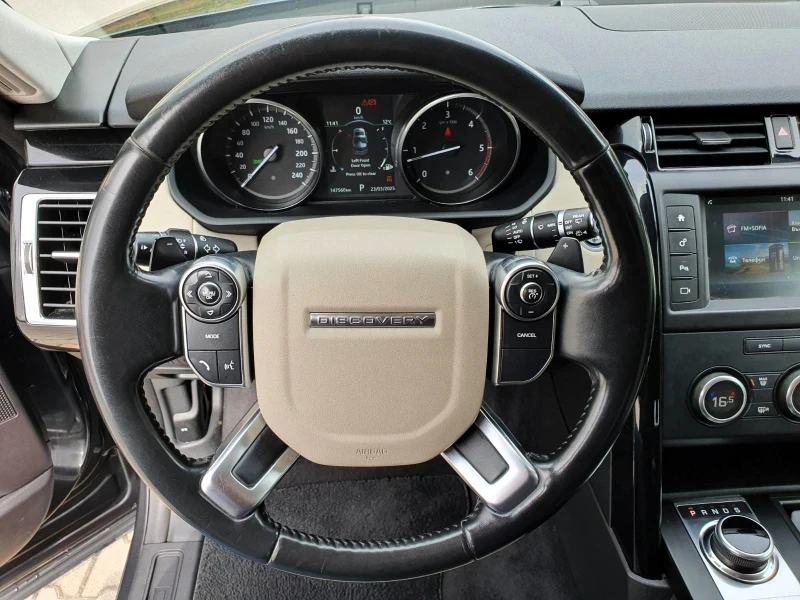 Land Rover Discovery, снимка 8 - Автомобили и джипове - 55338545