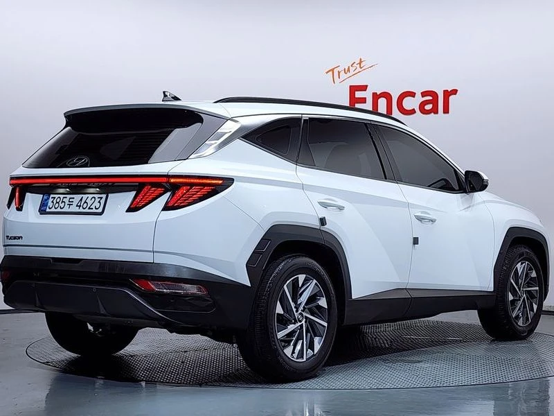 Hyundai Tucson 2WD| DIGITAL| DIST| КАМЕРА| ПАМЕТ| ОБДУХ, снимка 2 - Автомобили и джипове - 55748153