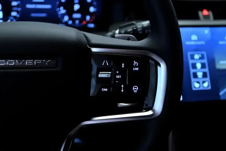 Land Rover Discovery Automatic, снимка 10 - Автомобили и джипове - 56011028