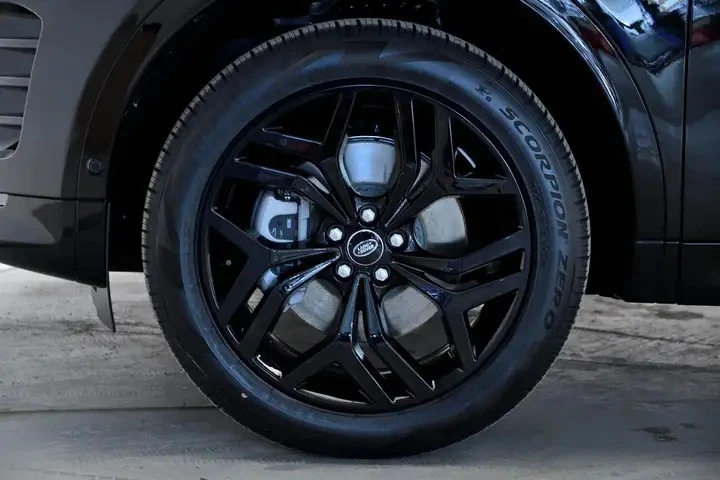 Land Rover Discovery Automatic, снимка 8 - Автомобили и джипове - 56011028