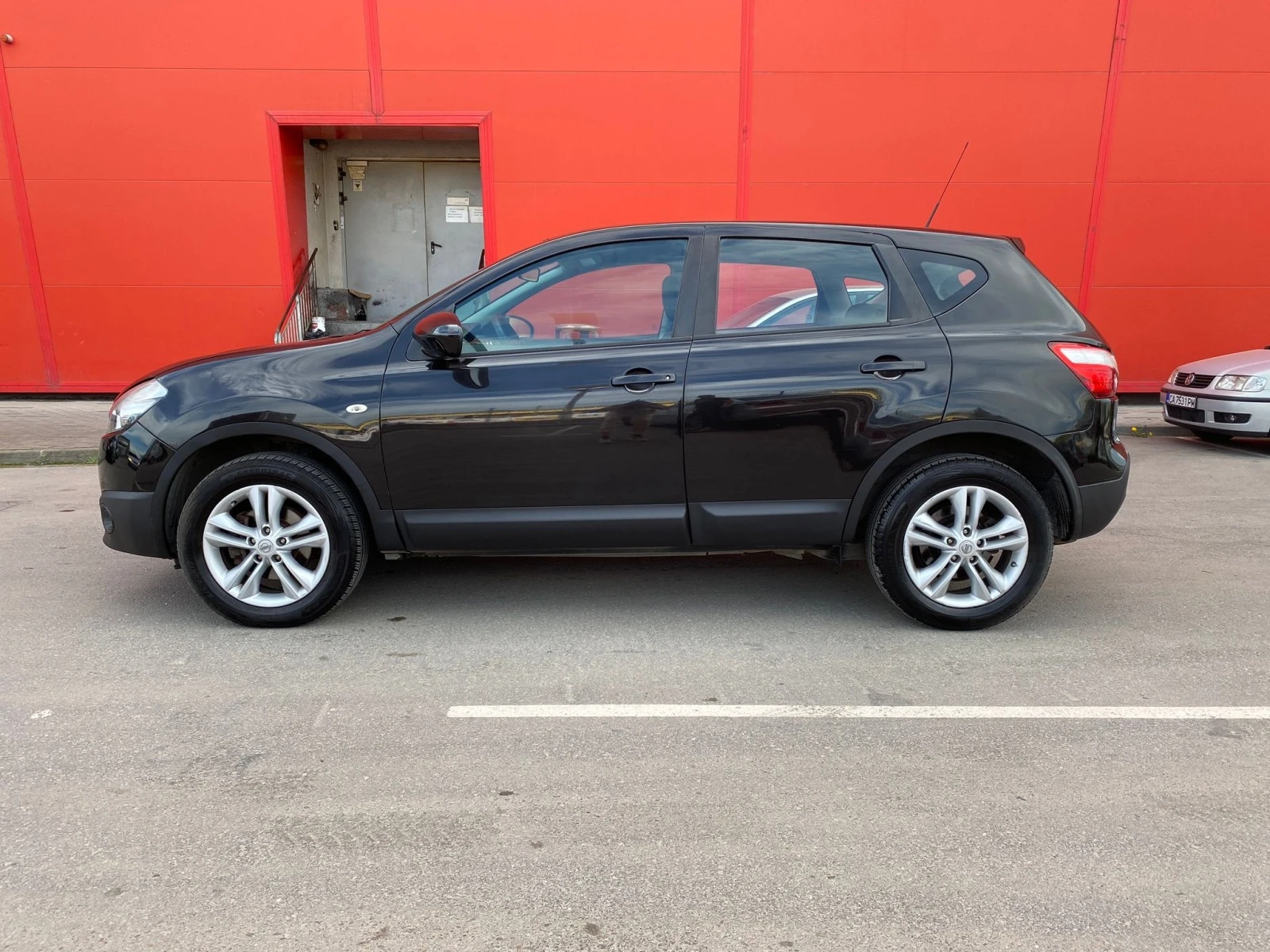 Nissan Qashqai 2.0 DCI-150 к.с. 4х4 - изображение 8