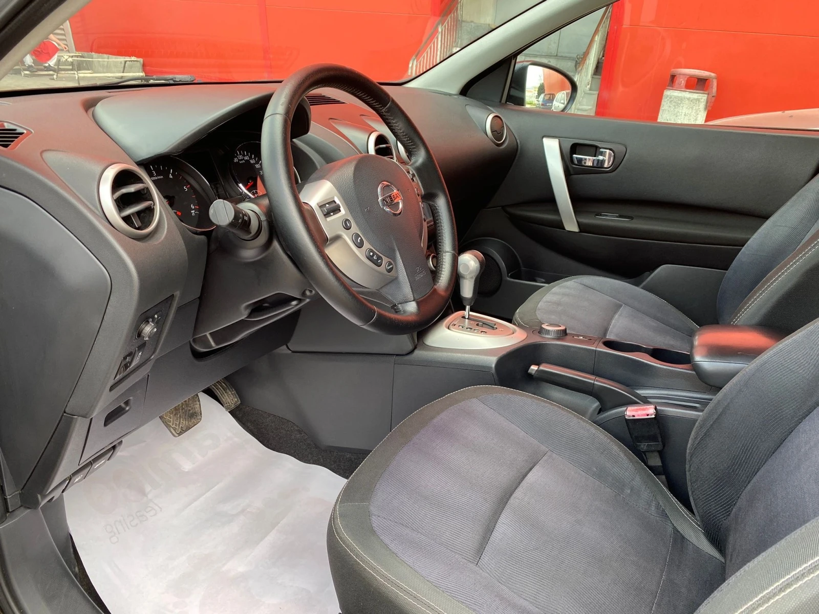 Nissan Qashqai 2.0 DCI-150 к.с. 4х4 - изображение 9