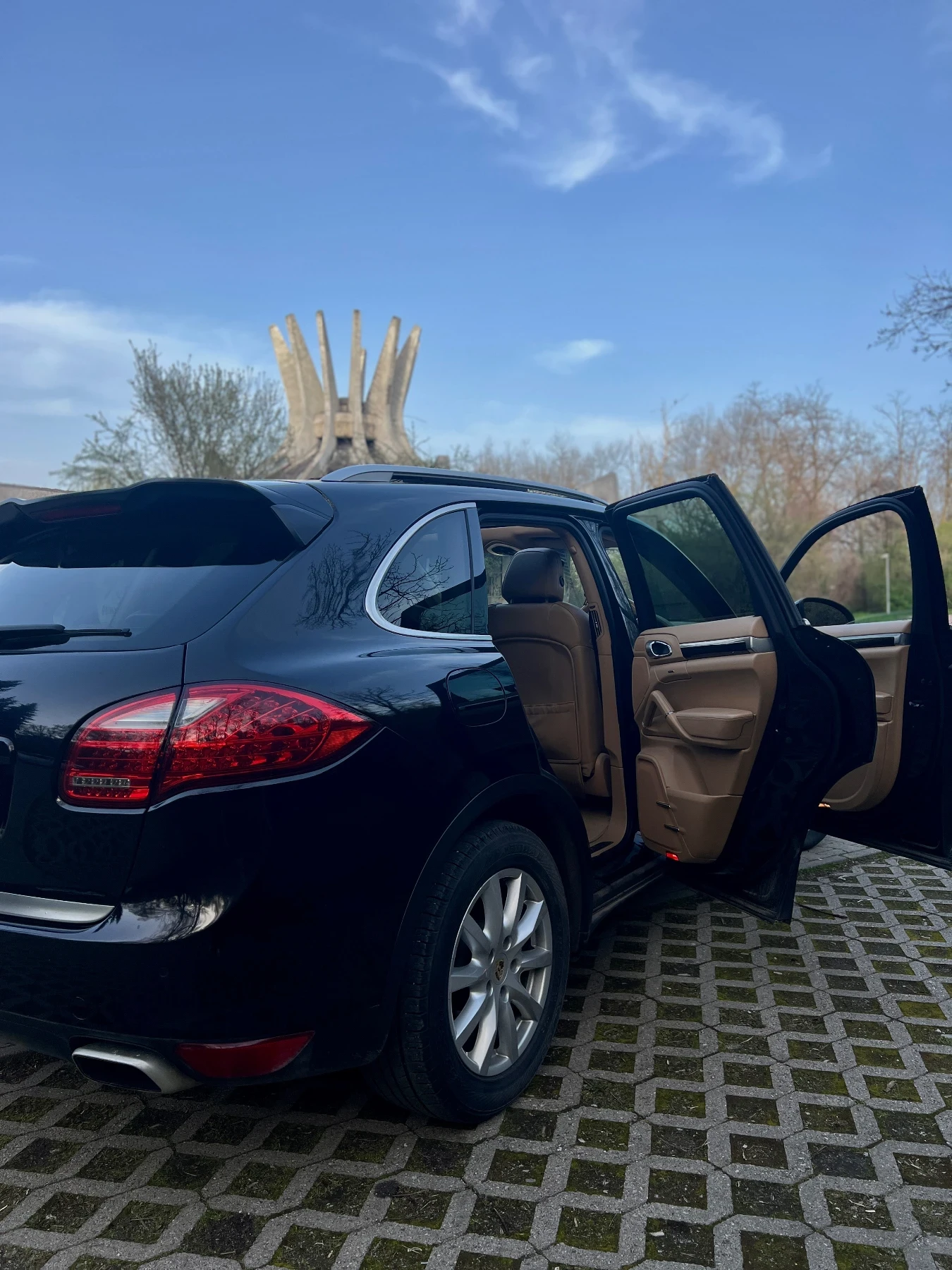 Porsche Cayenne  - изображение 3