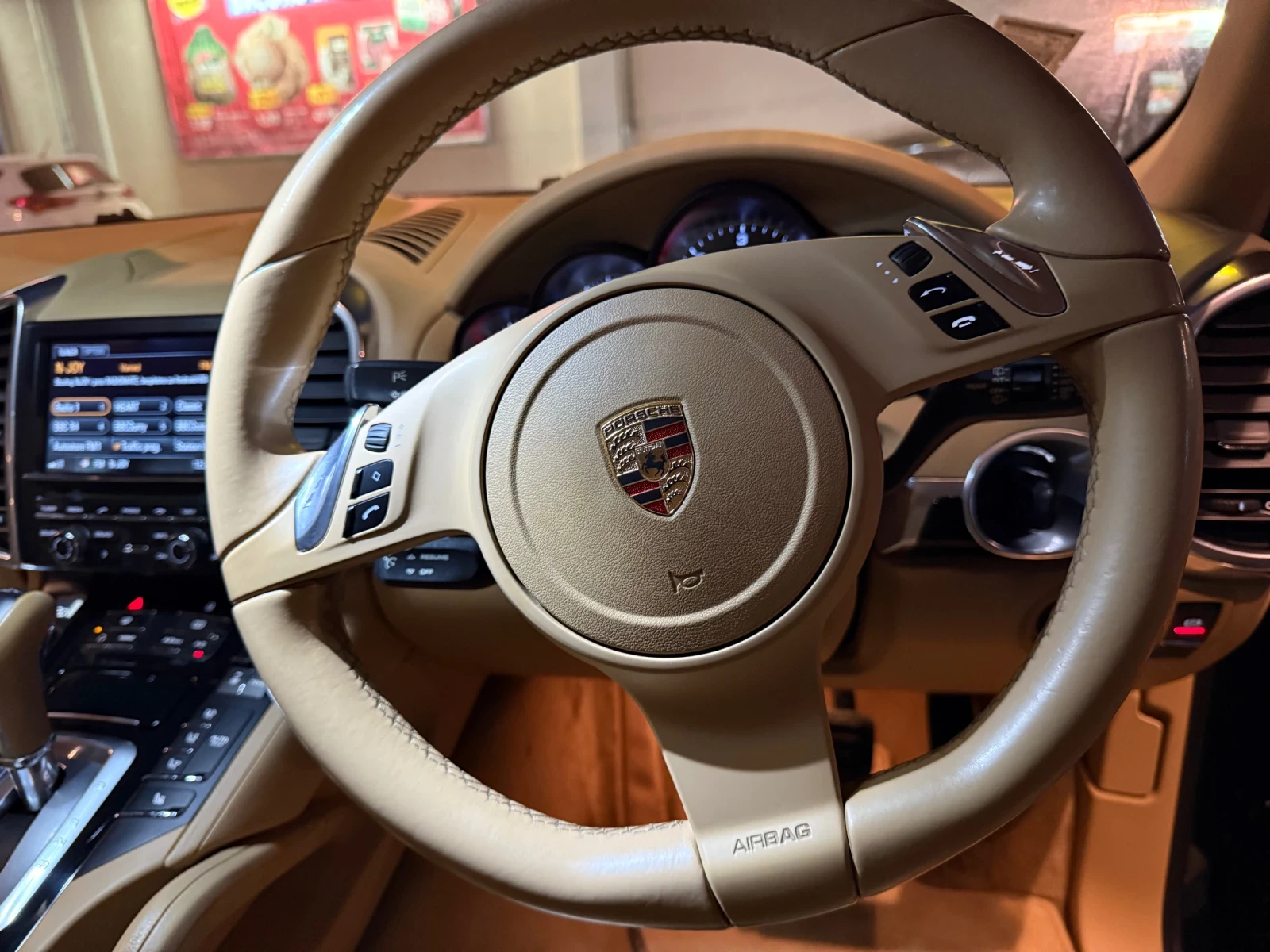 Porsche Cayenne  - изображение 7