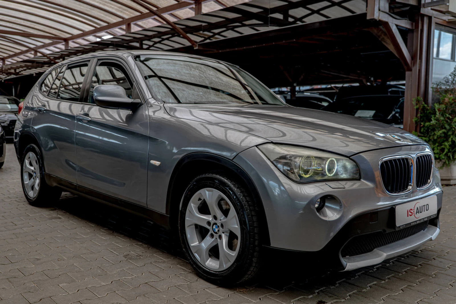 BMW X1 S18d/Xenon/Android/Климатроник/Автомат - изображение 3