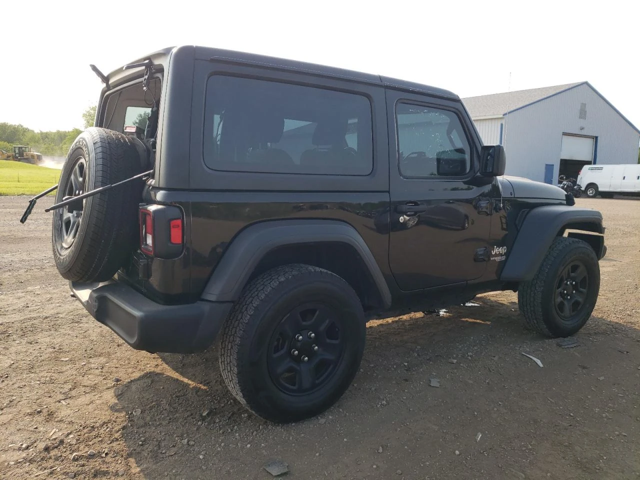 Jeep Wrangler SPORT* РЕАЛНИ КМ* НОВИЯ МОТОР ! - изображение 4