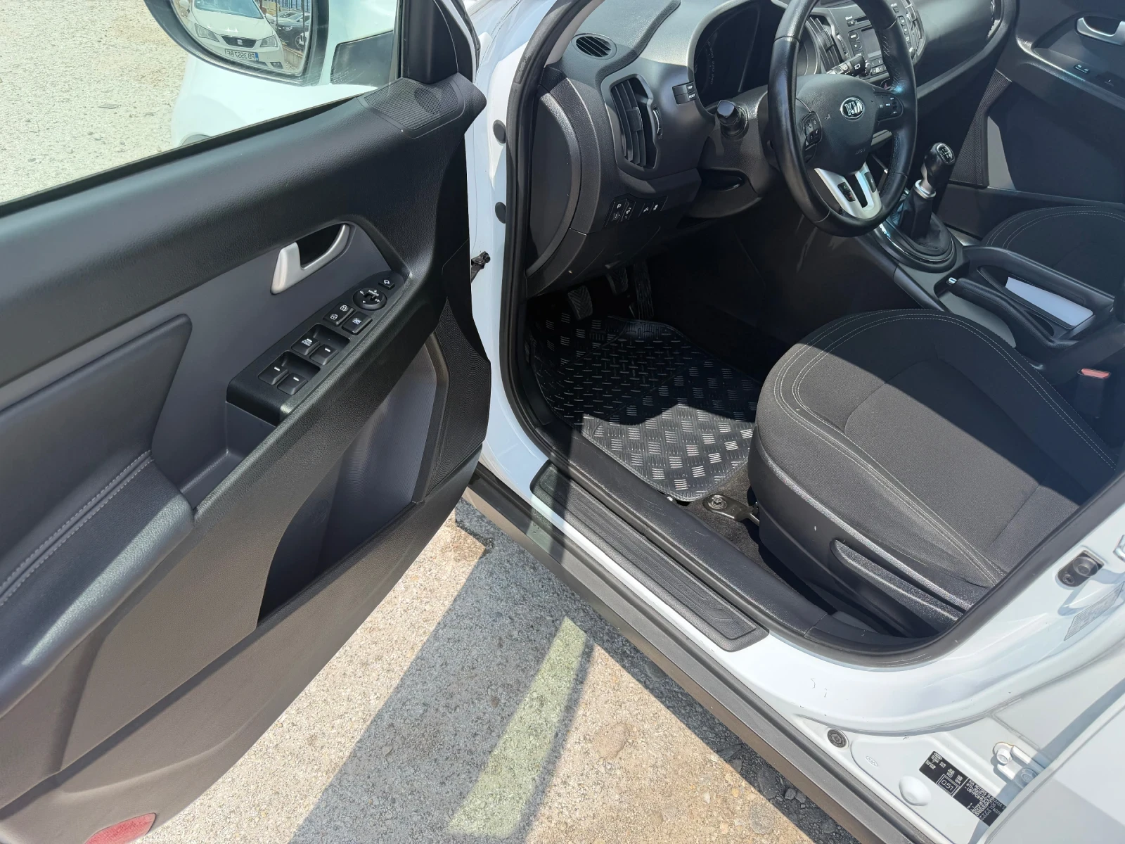 Kia Sportage 1.7 CRDI (���� ����) | Mobile.bg � ����������� 11