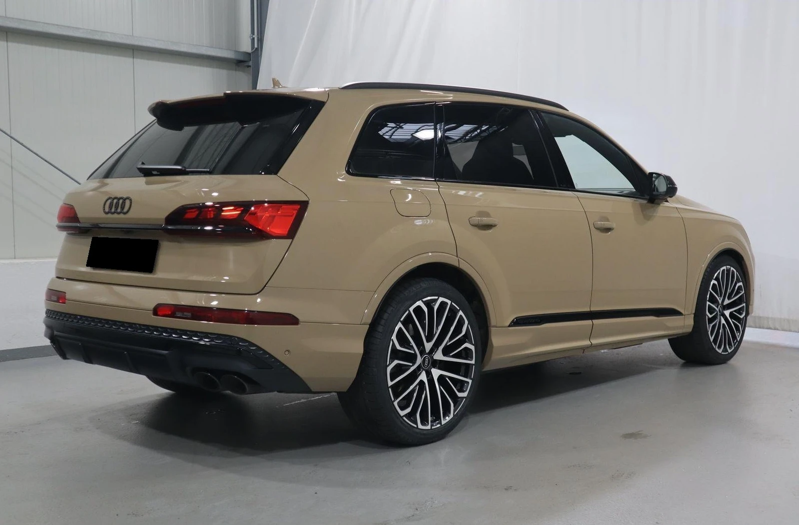 Audi SQ7 TFSI QUATTRO B&O MATRIX PANO HEAD UP 7-МЕСТЕН - изображение 4