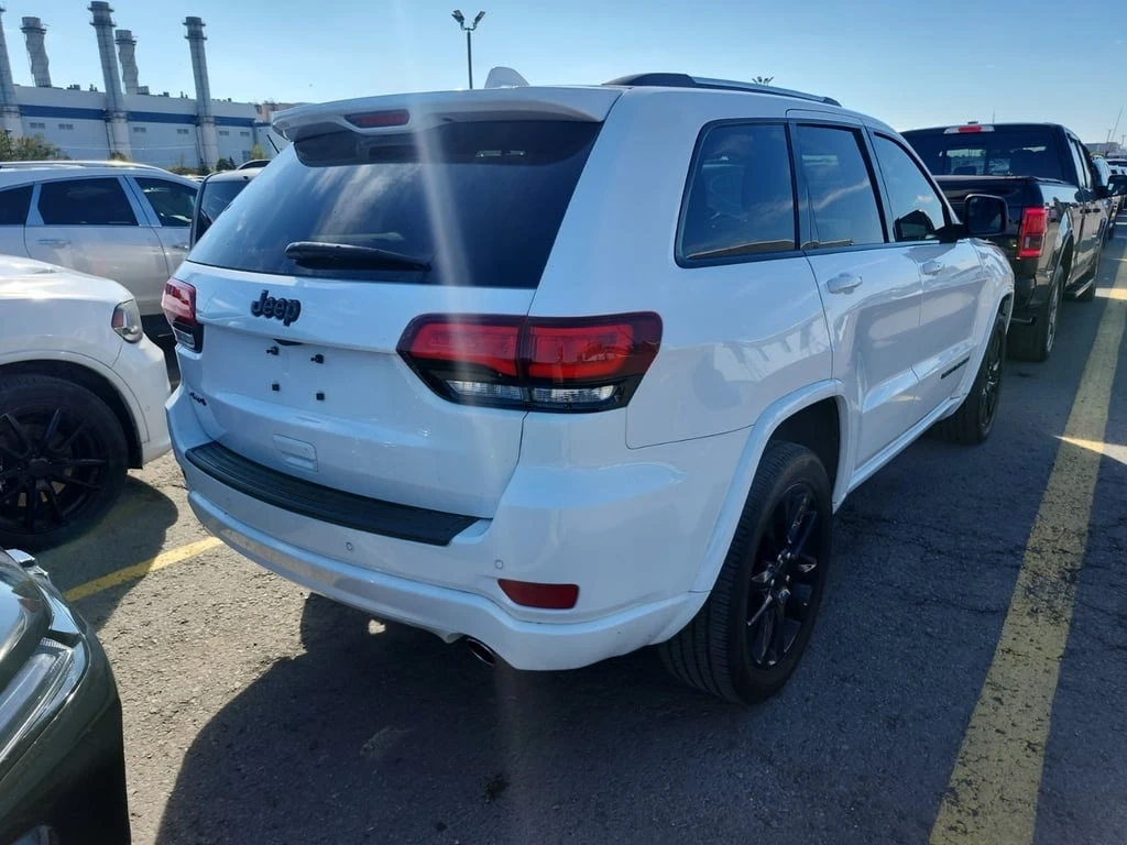 Jeep Grand cherokee * ALTITUDE * CARFAX * БЕЗ ПЪРВОНАЧАЛНА ВНОСКА - изображение 3