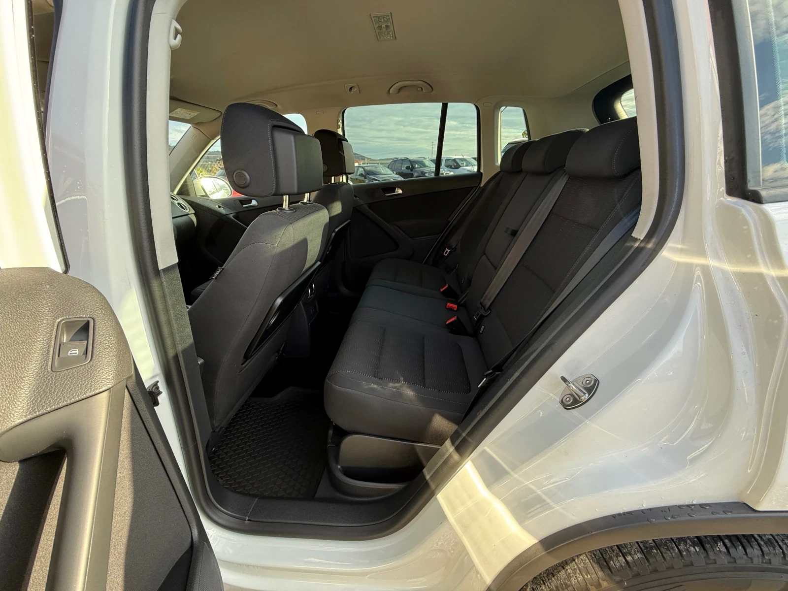 VW Tiguan 2.0TDi 150. * DSG* * 4-Motion* * Navi* * Face-Li | Mobile.bg   14