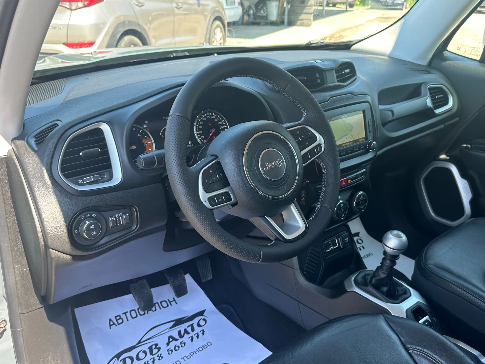 Jeep Renegade 1.6MJT-LIMITED-НАВИ-КОЖА, снимка 9 - Автомобили и джипове - 52942483