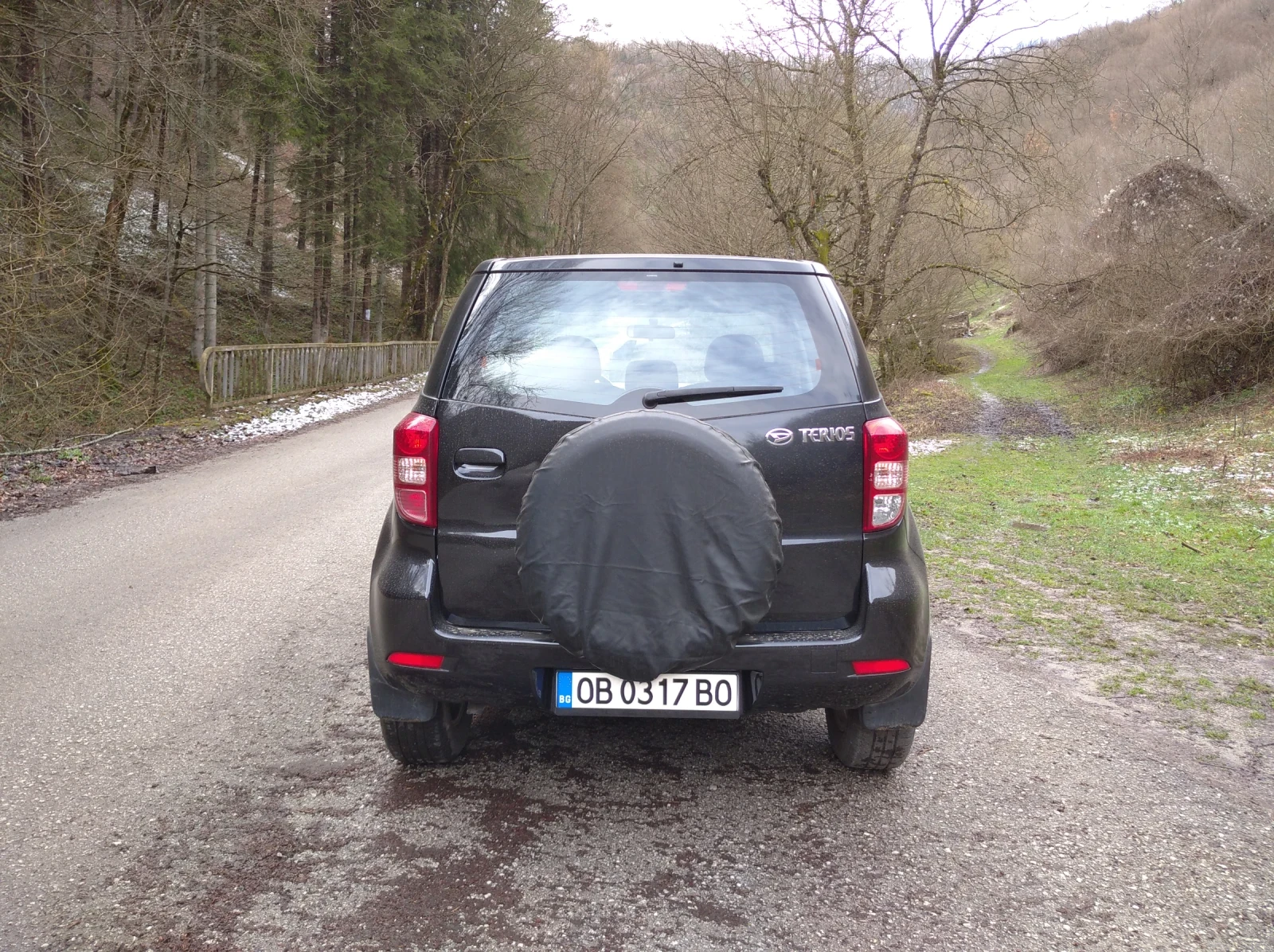 Daihatsu Terios 1.5 i, снимка 7 - Автомобили и джипове - 53035997