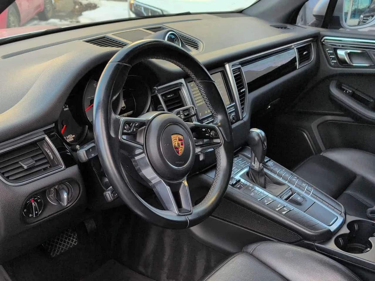 Porsche Macan * S * ОБДУХВАНЕ* ПАНОРАМА* BOSE* , снимка 5 - Автомобили и джипове - 53984319