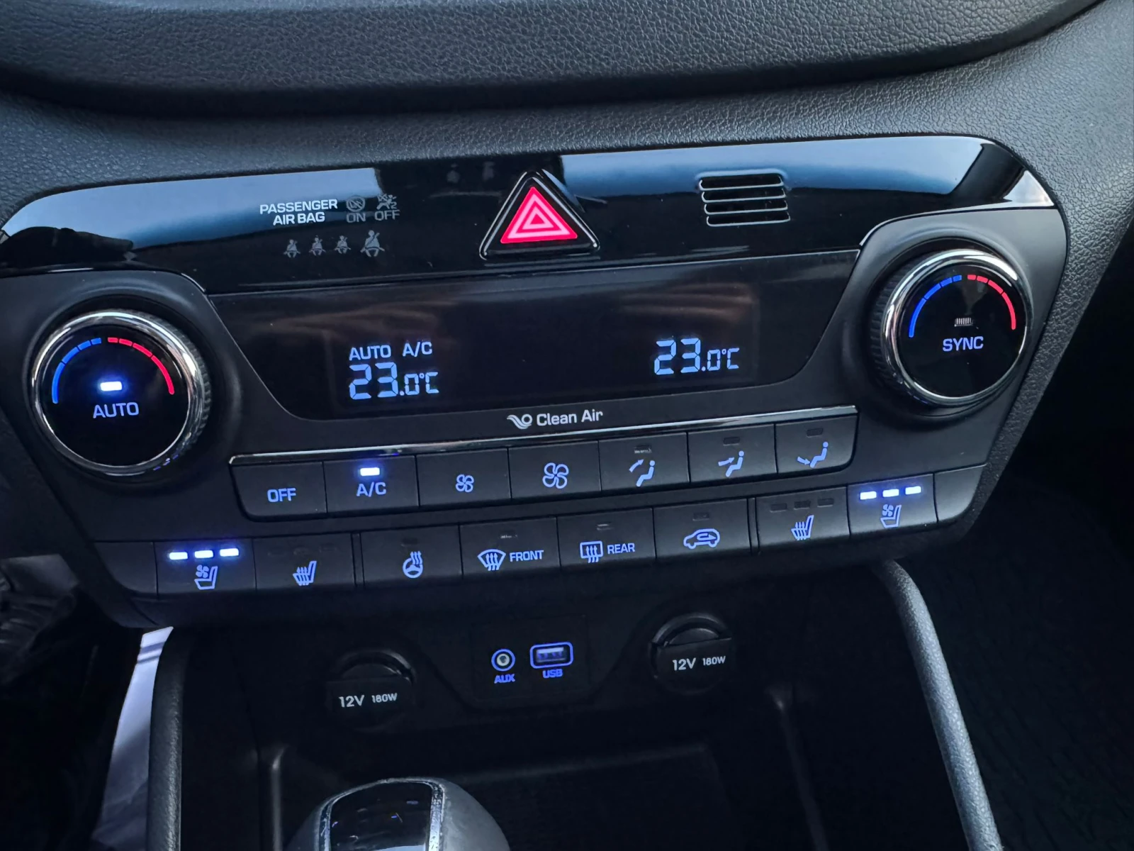 Hyundai Tucson 2.0CRDI :: 4x4 :: VERTEX , снимка 11 - Автомобили и джипове - 53989537