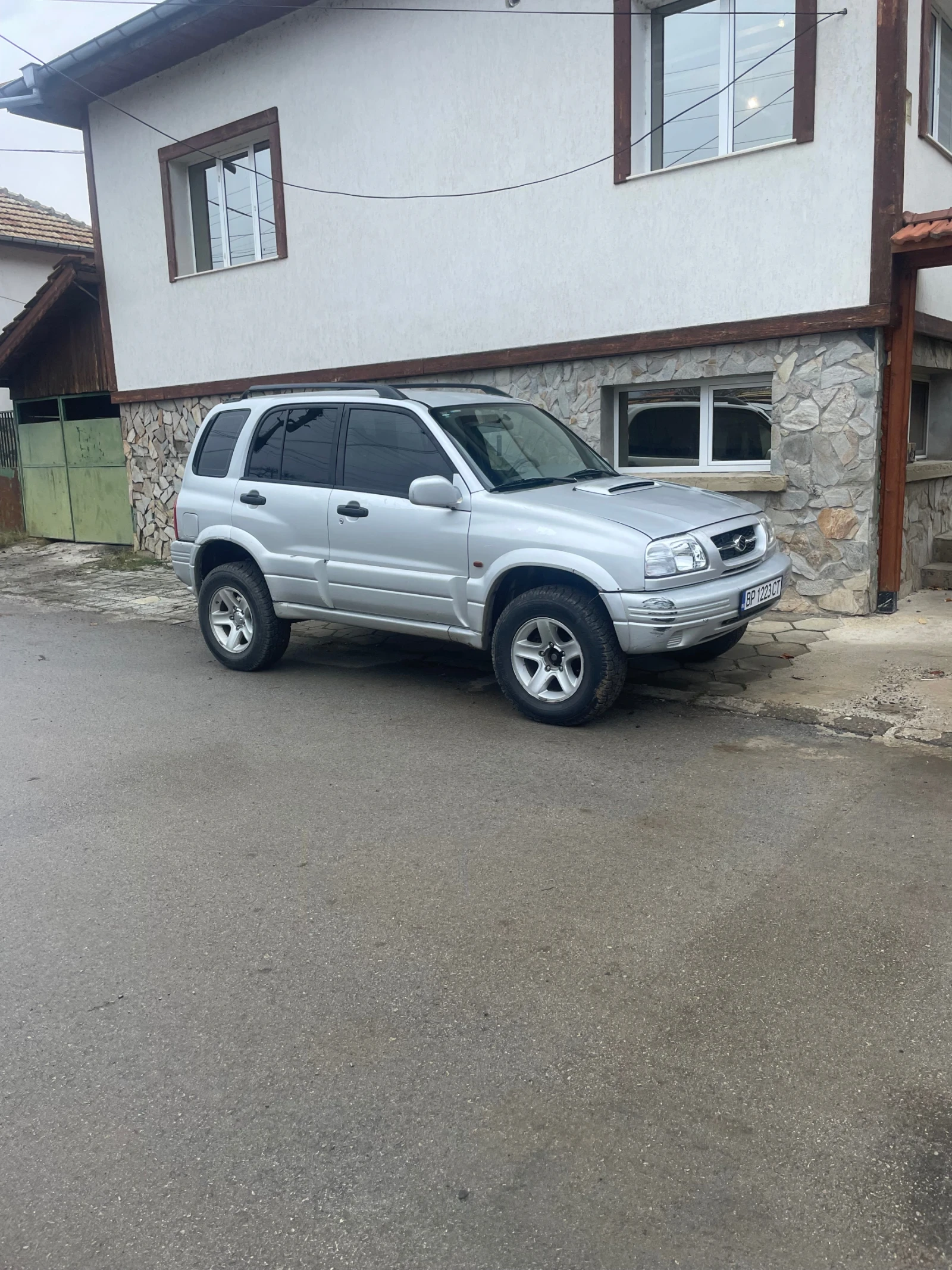 Suzuki Grand vitara, снимка 6 - Автомобили и джипове - 54221598