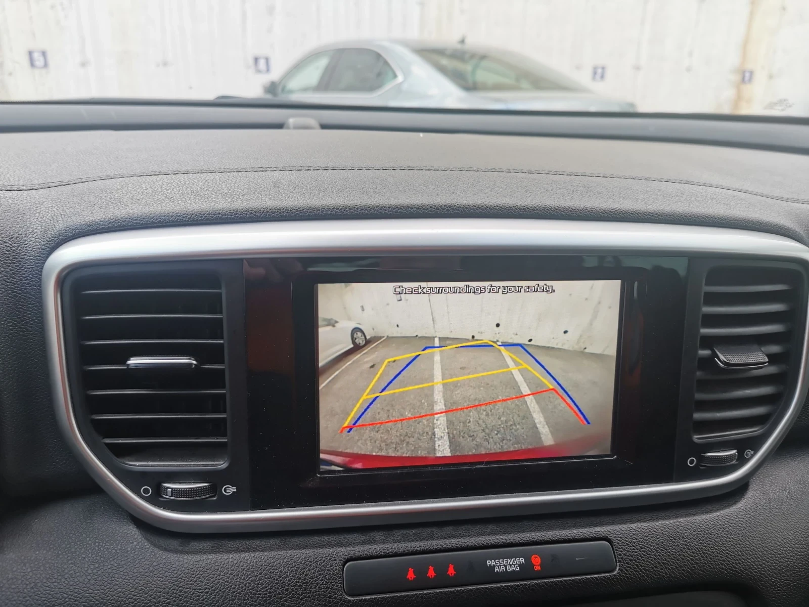 Kia Sportage 1.6 LPG, 125000 км!! , снимка 10 - Автомобили и джипове - 54398615