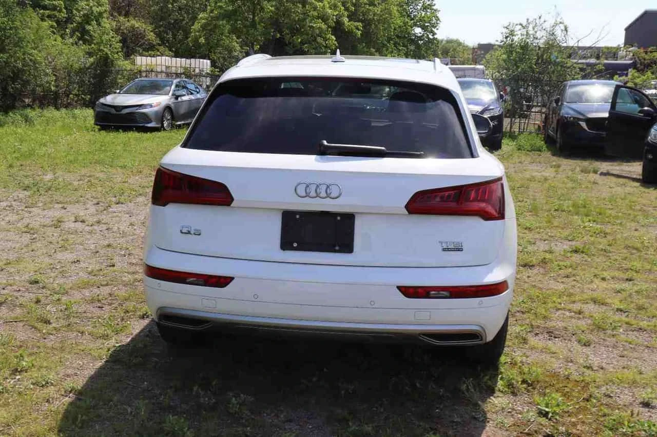 Audi Q5 Progressiv / LED / CARFAX / АВТОКРЕДИТ , снимка 4 - Автомобили и джипове - 54640907