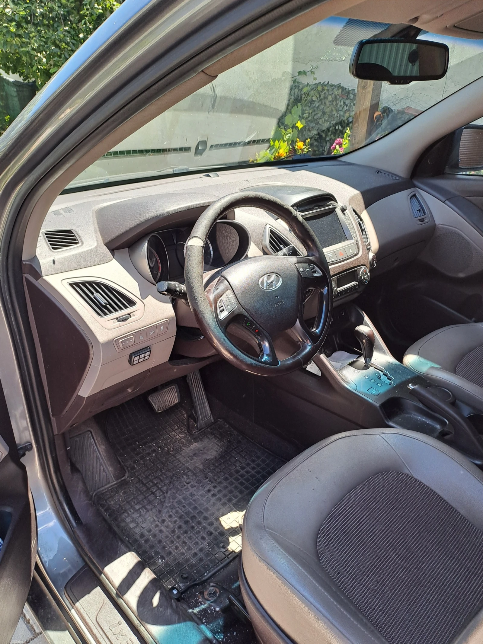 Hyundai IX35, снимка 7 - Автомобили и джипове - 55193236