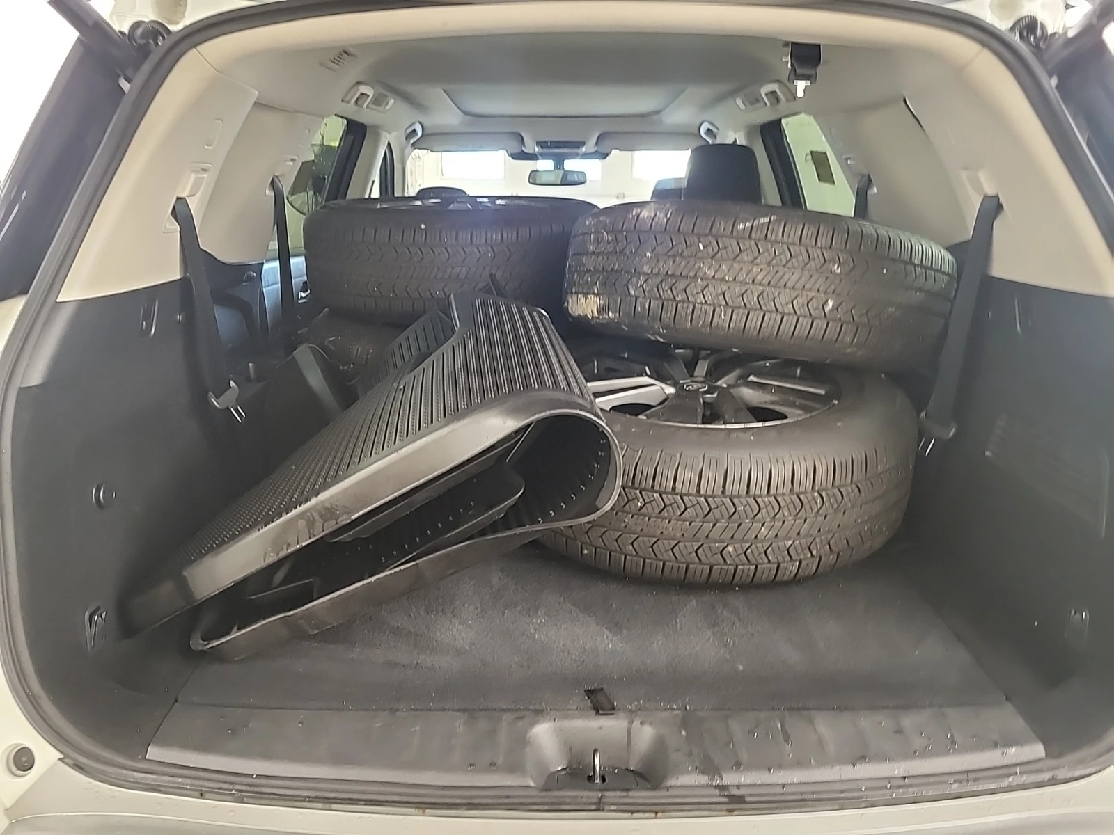 Nissan Pathfinder * SV* , снимка 13 - Автомобили и джипове - 56521359