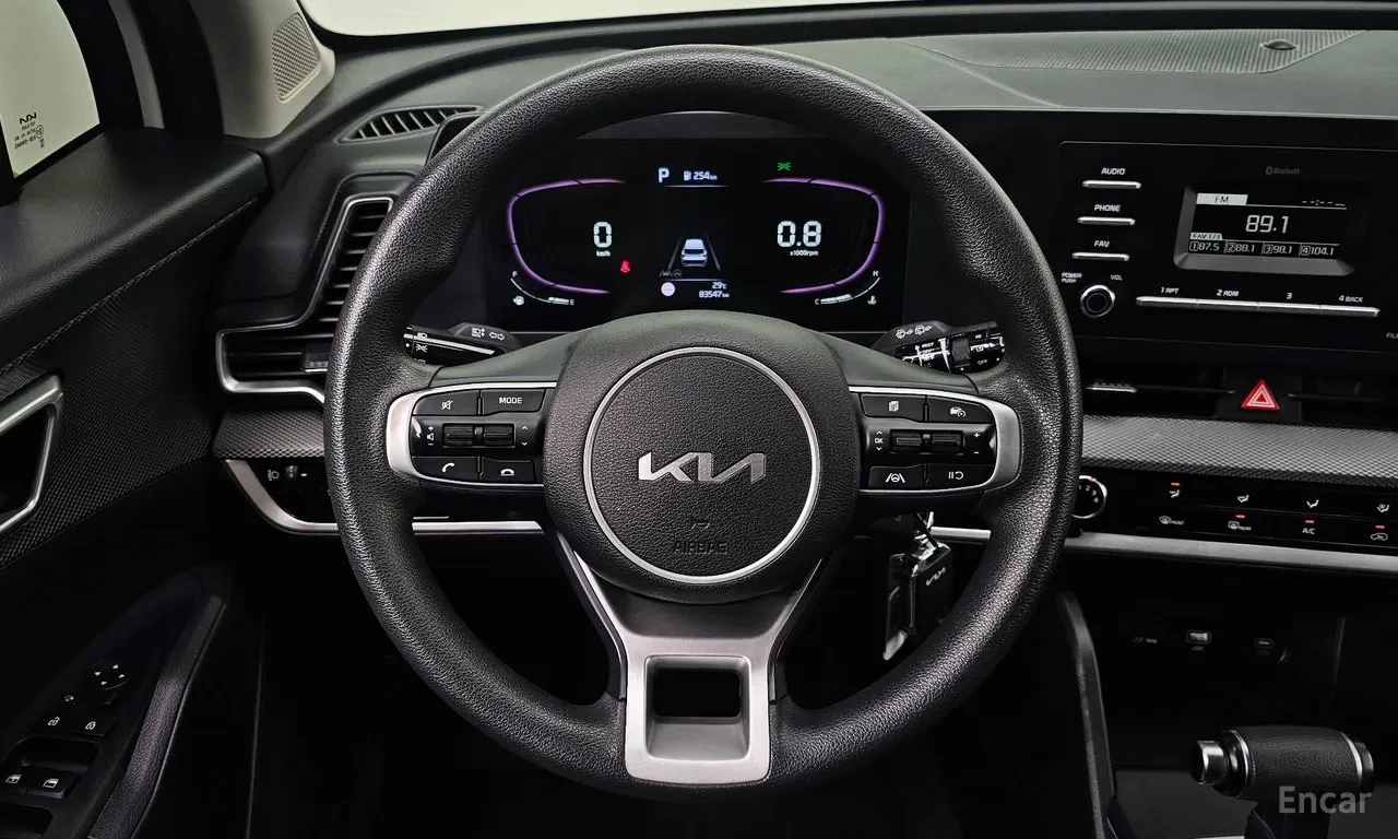 Kia Sportage 2.0, снимка 13 - Автомобили и джипове - 56718990