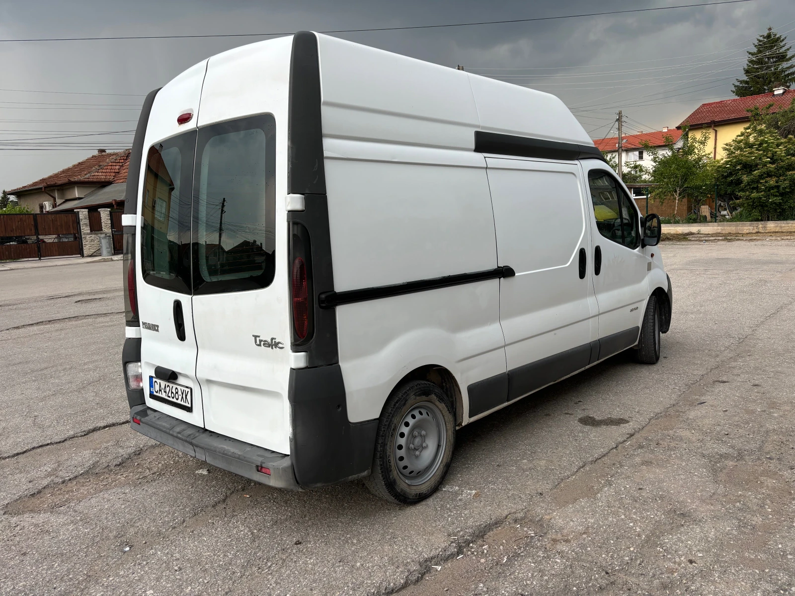 Renault Trafic 2.5 - изображение 6