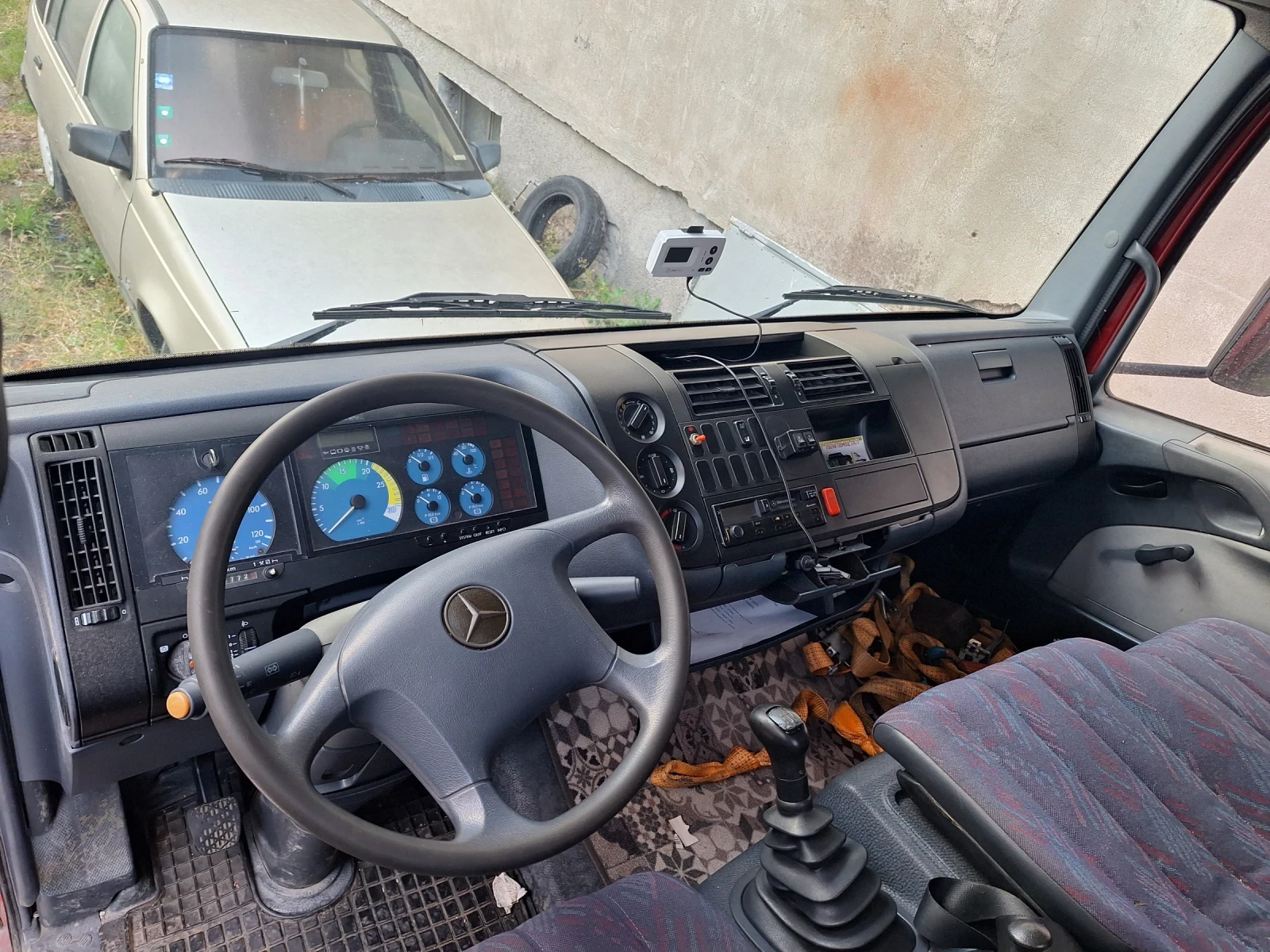 Mercedes-Benz Atego  - изображение 5