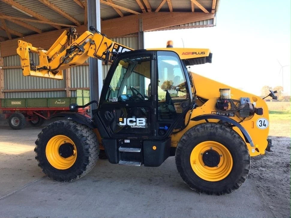 Телескопичен товарач JCB 541-70
