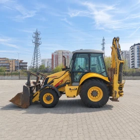 Багер New Holland B100, снимка 4