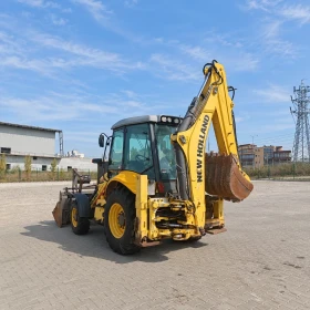 Багер New Holland B100, снимка 6