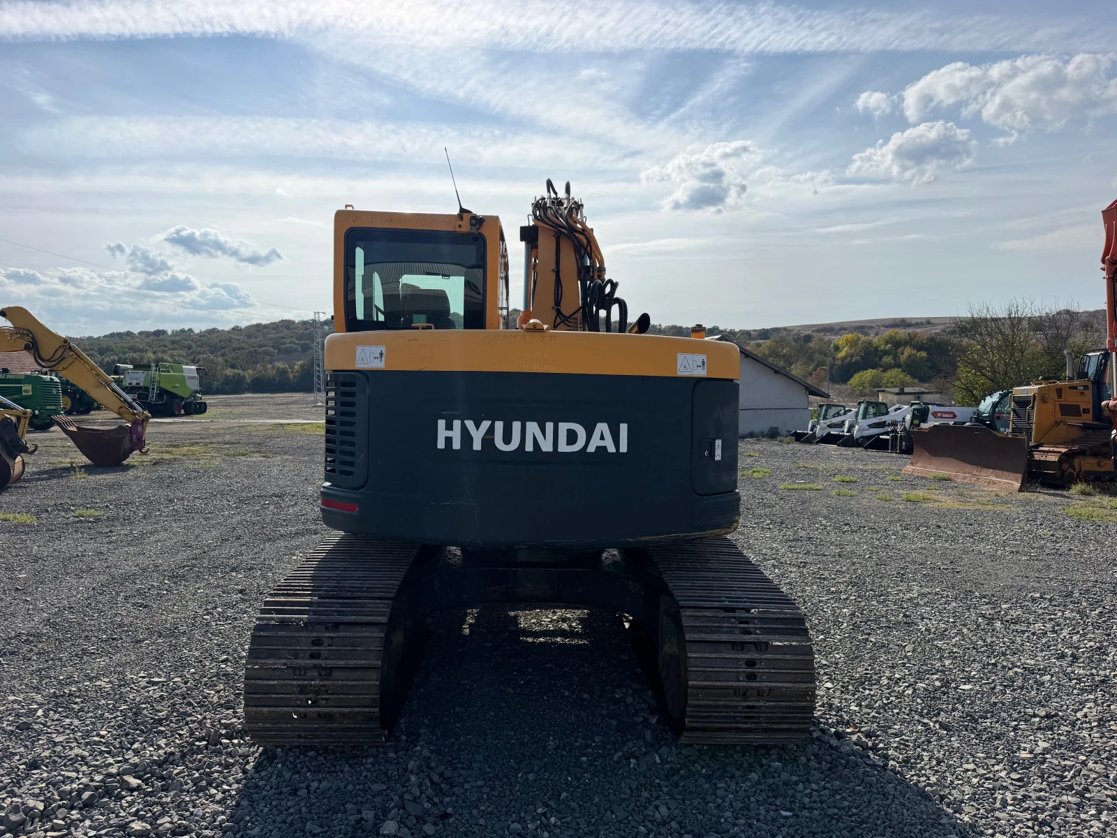 Багер Hyundai ROBEX 145 LCR-9 ДВЕ КОФИ ЛИЗИНГ, снимка 5 - Индустриална техника - 56048968