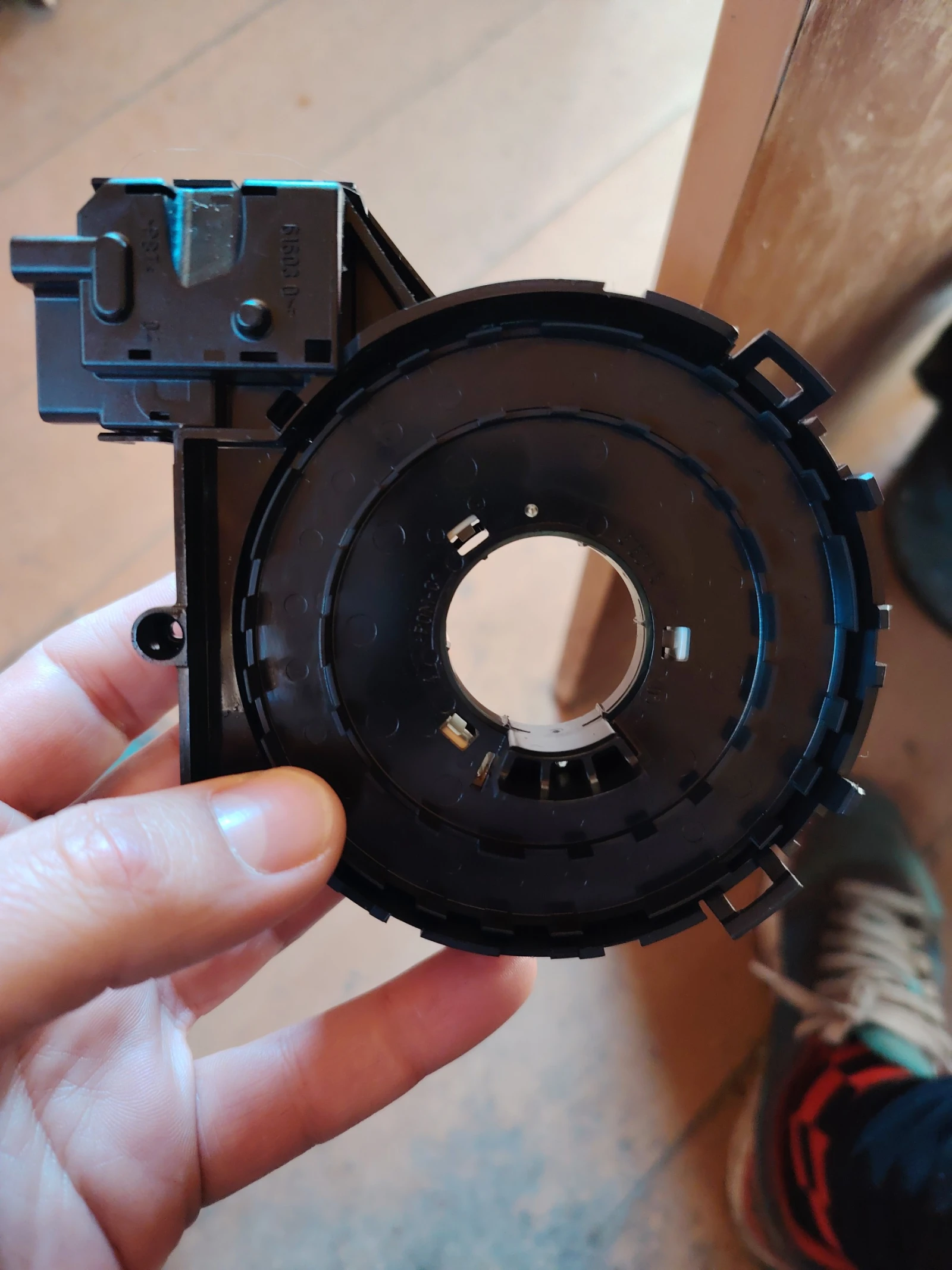 1�0959653� ������ ����� ����5+ | Mobile.bg � ����������� 3