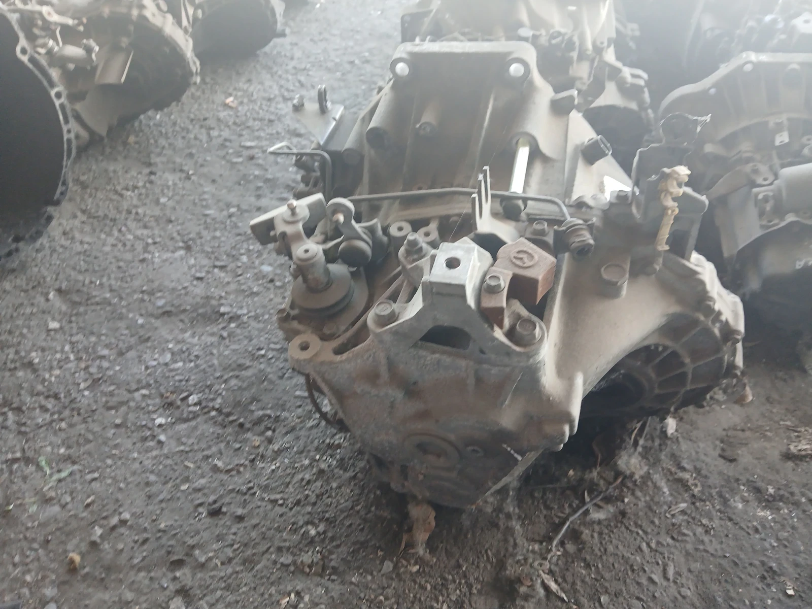 Скорости ръчни Mazda 5 2.0 D , снимка 5 - Части - 55221200